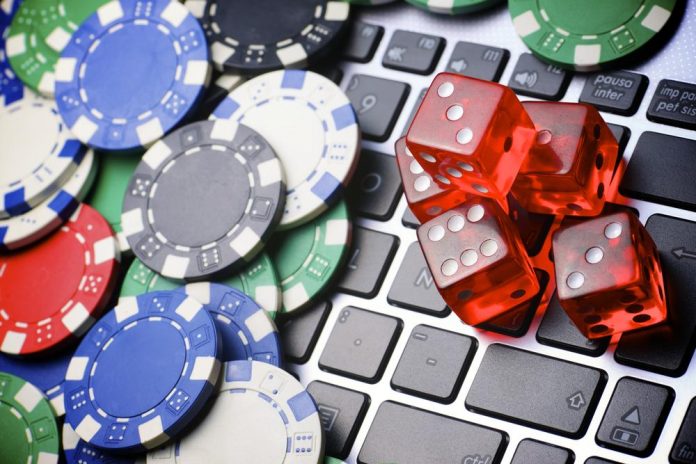Casino-Banking-in-PayPal-and-Bitcoin-A-Comparison-696x464